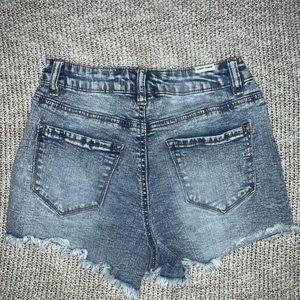 Almost Famous size 1 Jean shorts
